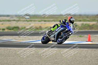 media/Apr-18-2025-TrackDaz (Fri) [[45f5874c44]]/C Group/Session 1 (Turn 7)/